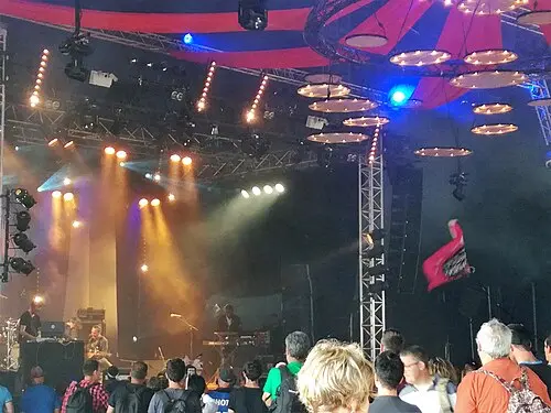 Speed Caravan