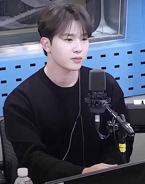 김민석