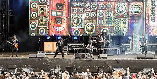Skindred