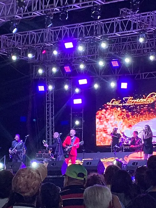 Los Terrícolas