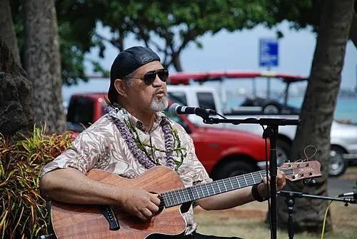 Cyril Pahinui