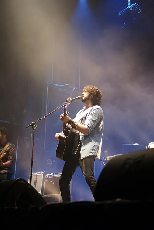 Mikel Izal Luzuriaga