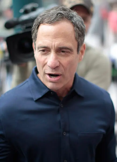 Harvey Levin