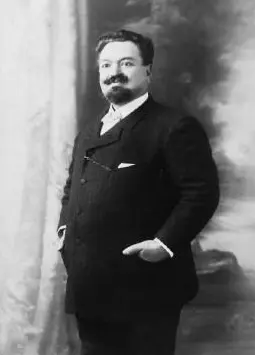 Léon Escalaïs