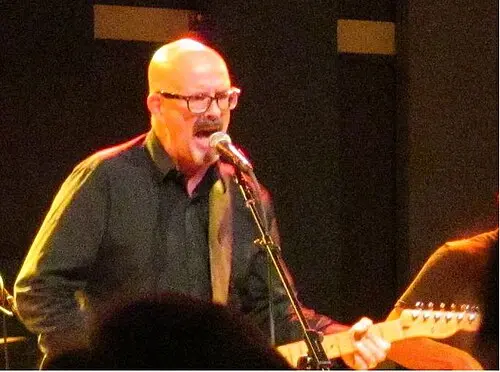 Peter Holsapple