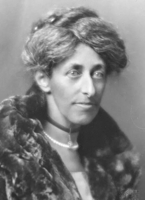 Josefine Winter