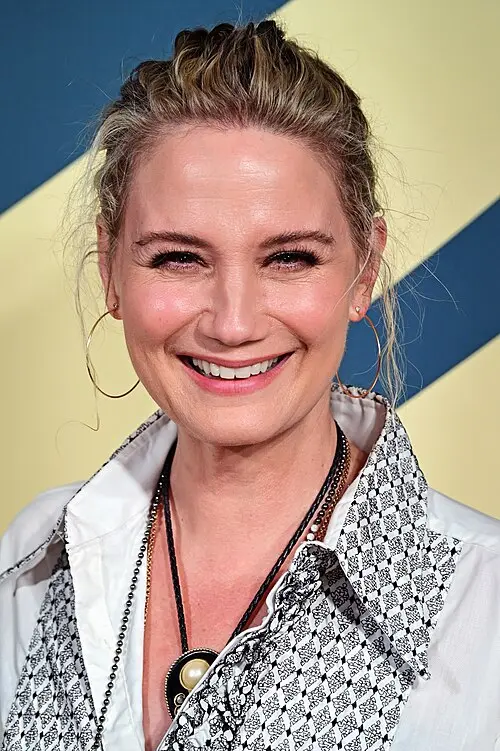 Jennifer Nettles