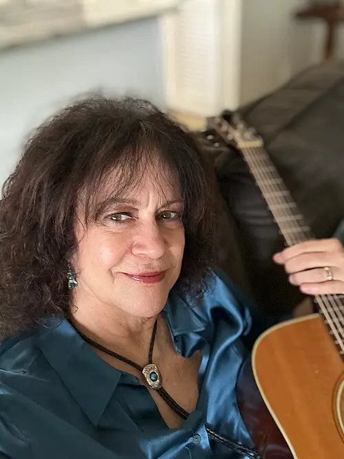 Helene Cronin