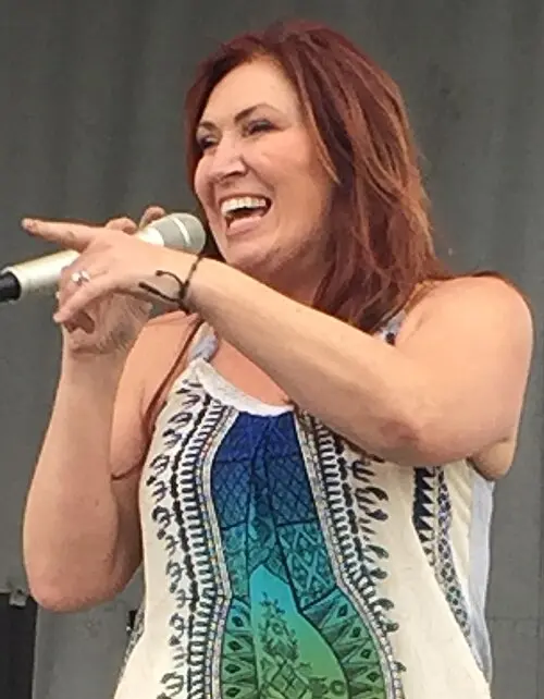 Jo Dee Messina
