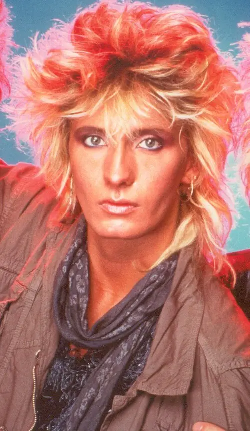 Mark Holmes