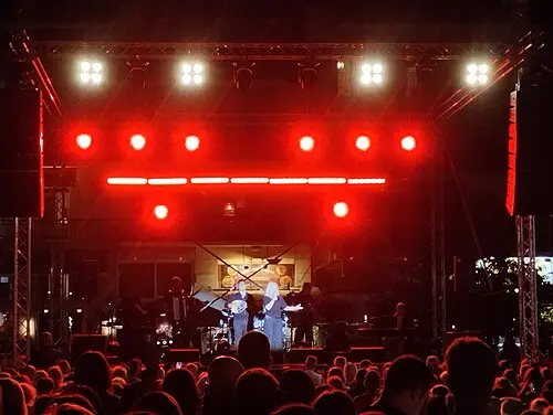 Πέγκυ Ζήνα