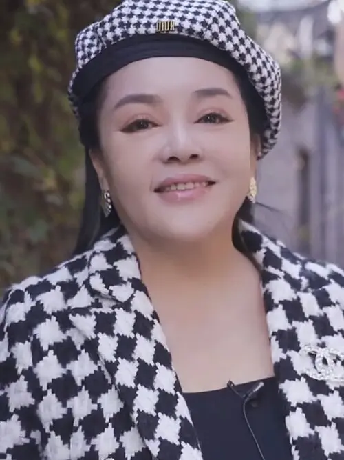 千百惠