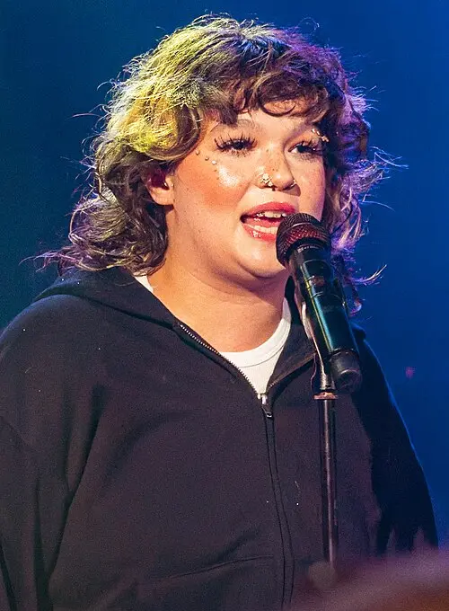 Lola Young