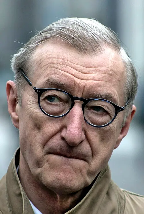 Julian Barnes