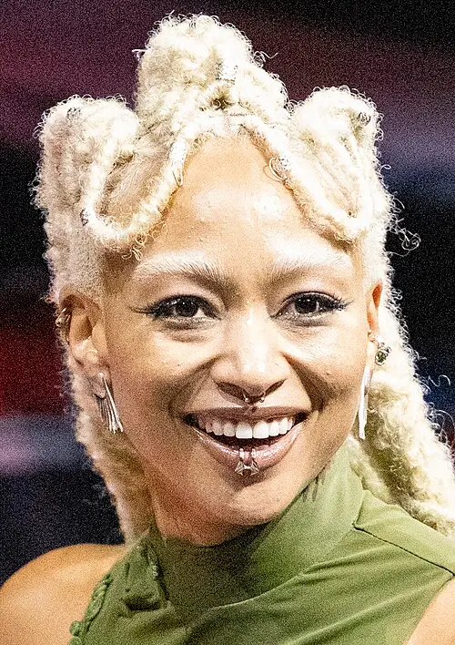 Tati Gabrielle