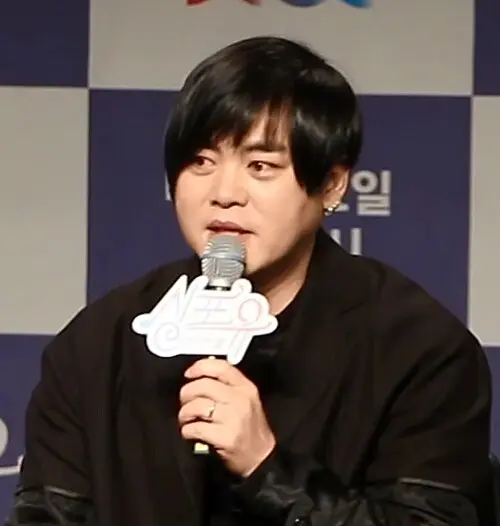 문희준