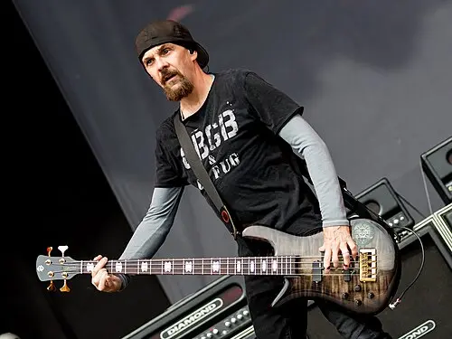 Robbie Merrill