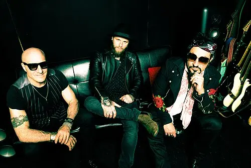Supersonic Blues Machine