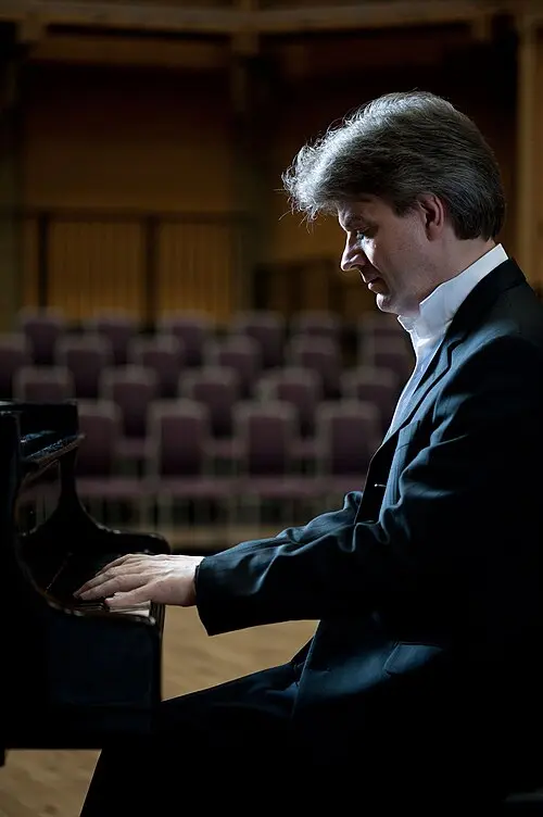 Mark Bebbington