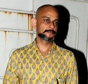 Viktor Acharya