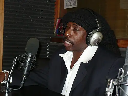 Deon Estus
