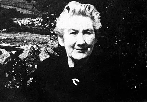 Elizabeth Cronin