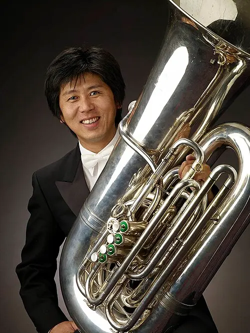 杉山康人
