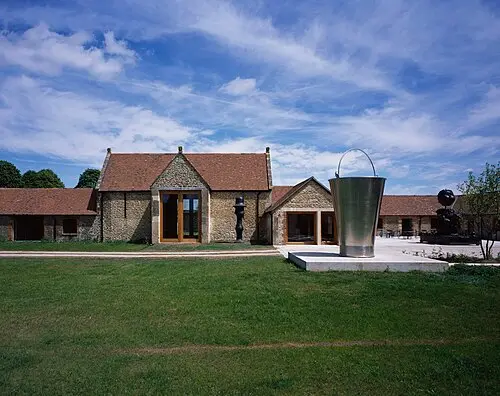 Hauser & Wirth