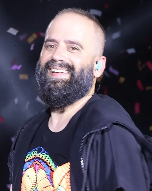 Sebu Simonian