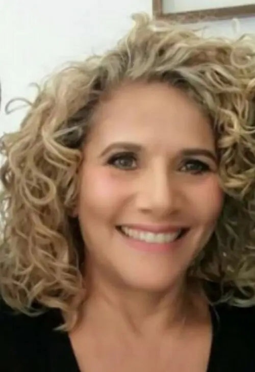 עירית ענבי