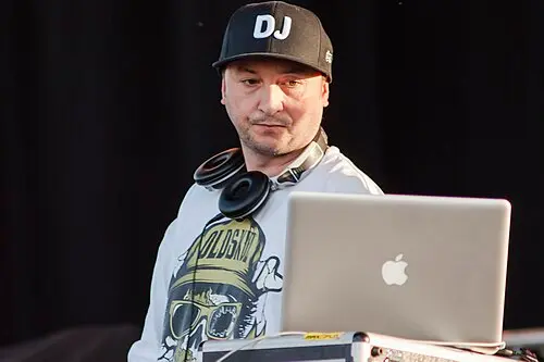 DJ Bambus