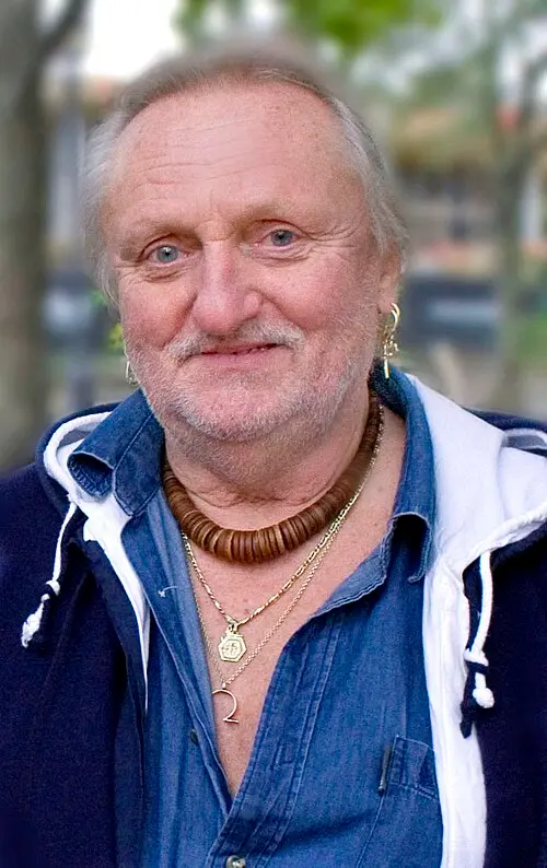 Benkő László