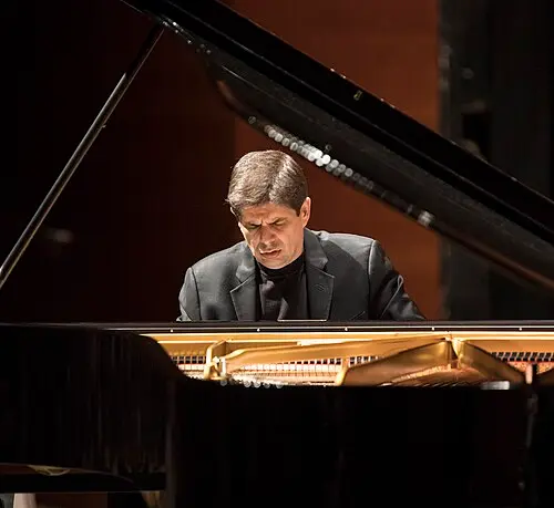 Javier Perianes