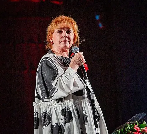 Клара Новикова