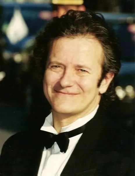 Francis Huster