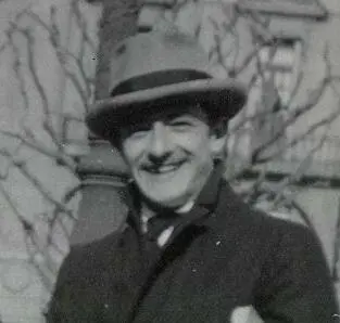 César Miró