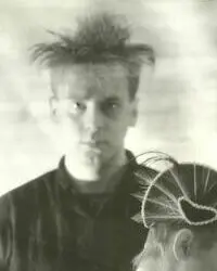 Simon Raymonde