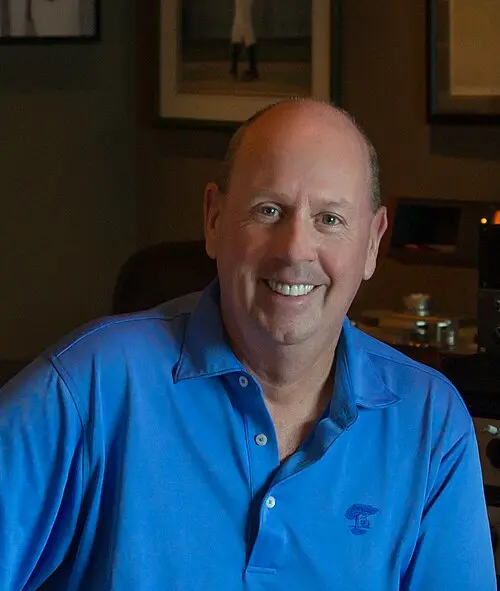 Tom Coyne