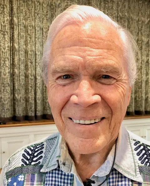 Layng Martine, Jr.