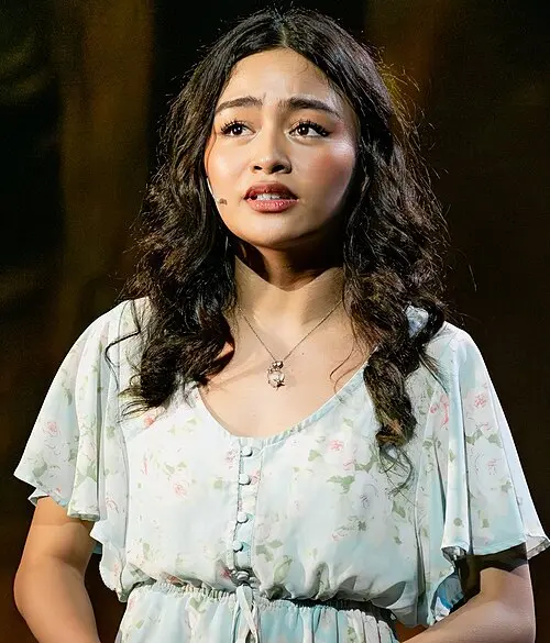 Vivoree Esclito