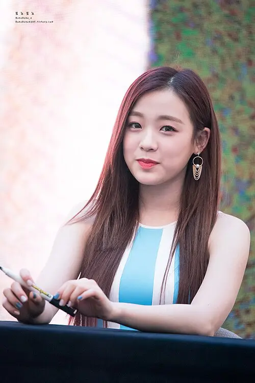 이진솔