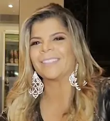 Paula Mattos