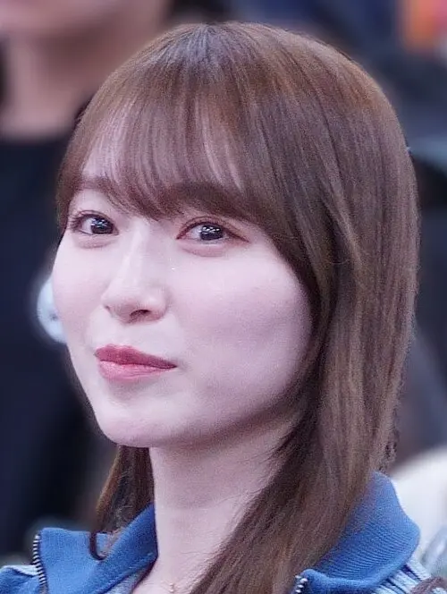 守屋麗奈