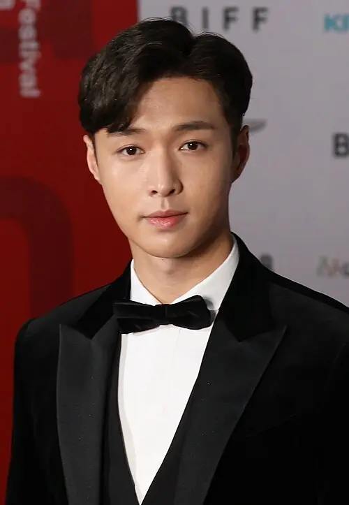 LAY