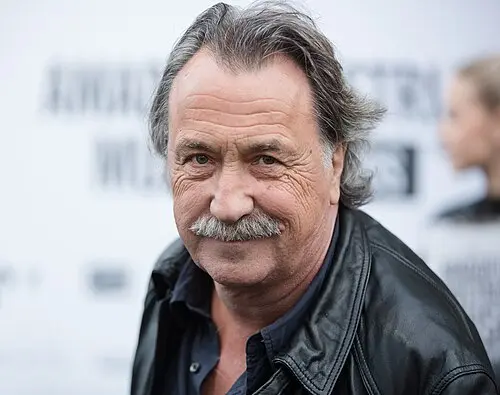 Gert Steinbäcker