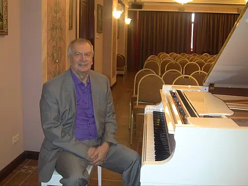 Yury Markelov