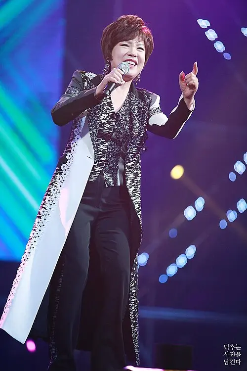 김연자