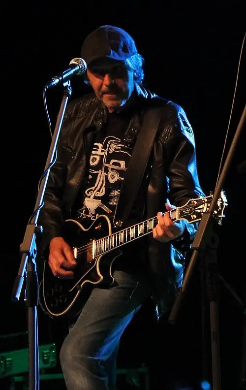 Mirek Sova