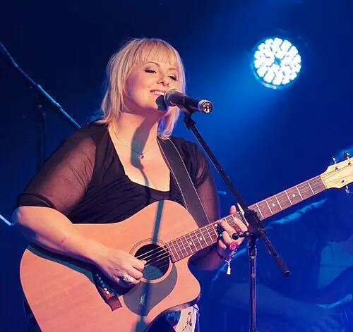 Lyn Bowtell