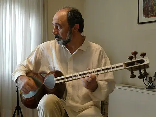 Dariush Talâ'i